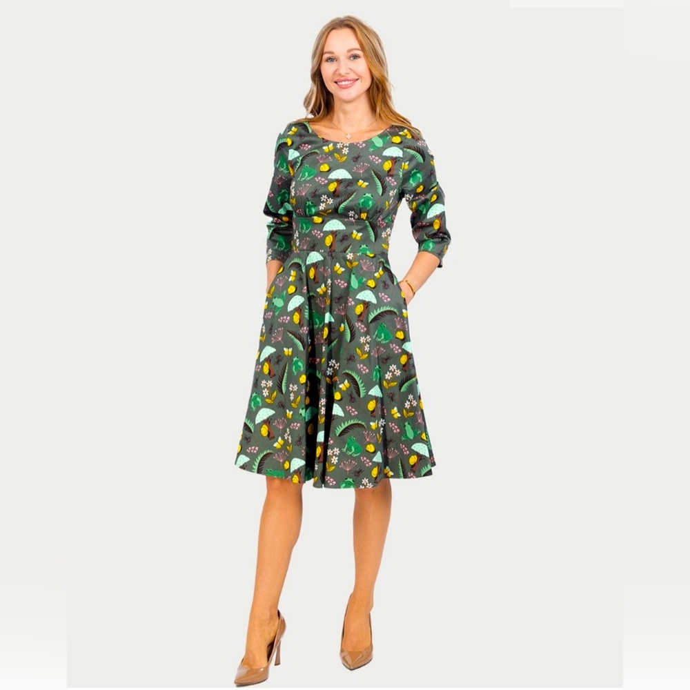Frog Print Long Sleeve Dress by Eva Rose